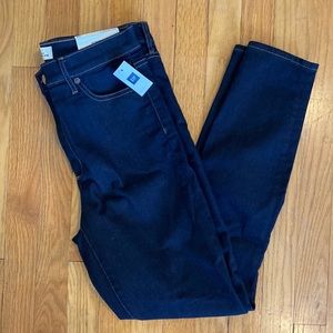 GAP stretch true skinny super high rise (30R)